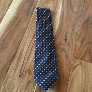 ✔️ Dona Dona Silk Tie